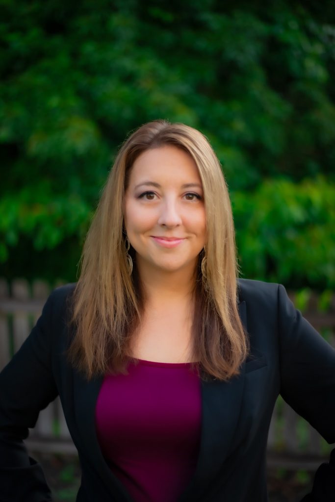 Heather Nickerson Headshot
