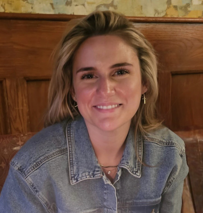 Madison Cooley Headshot