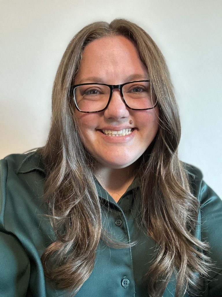 Allison Levy Headshot