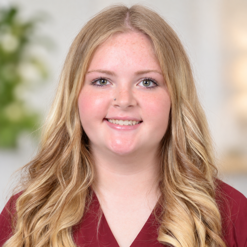 Ashlynn Smith Headshot