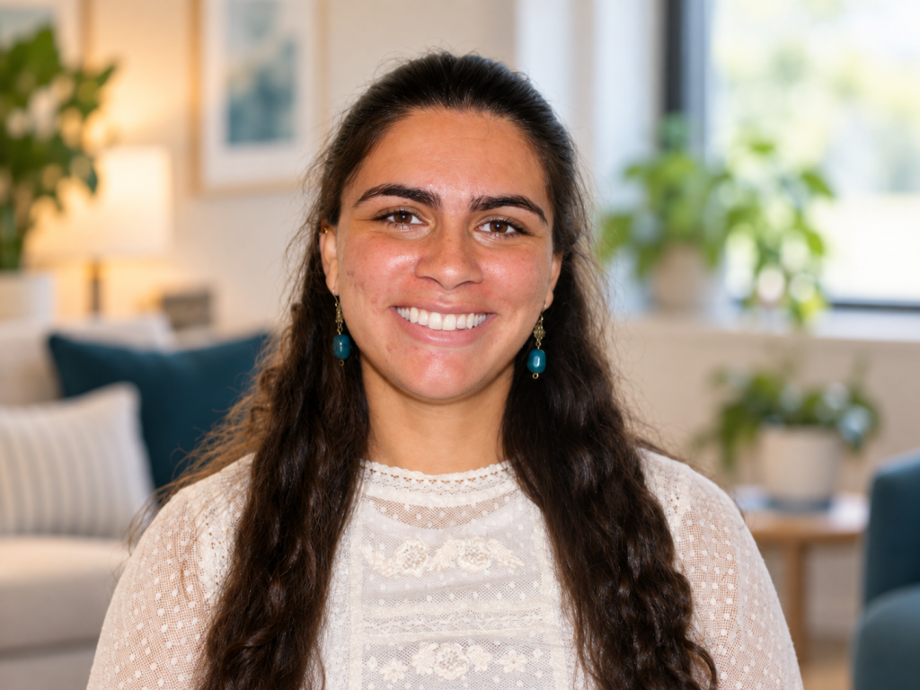 Michaela Schmitz Headshot