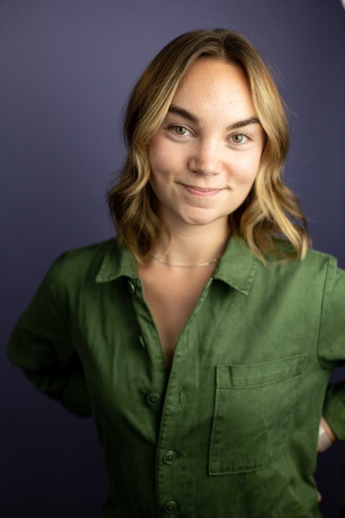Grace Bollinger Headshot