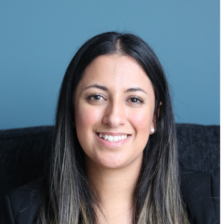 Elizabeth Cerrato Headshot