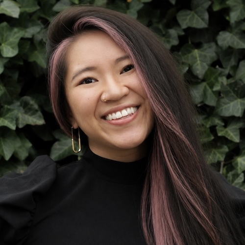 Vi Nguyen Headshot