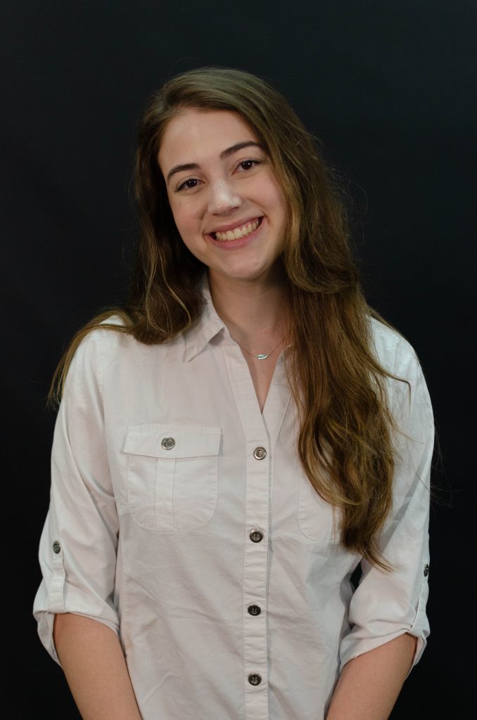 Abigail Martin Headshot