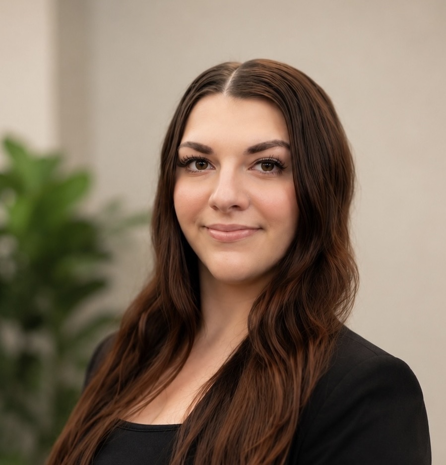 Nicole Baldwin Headshot