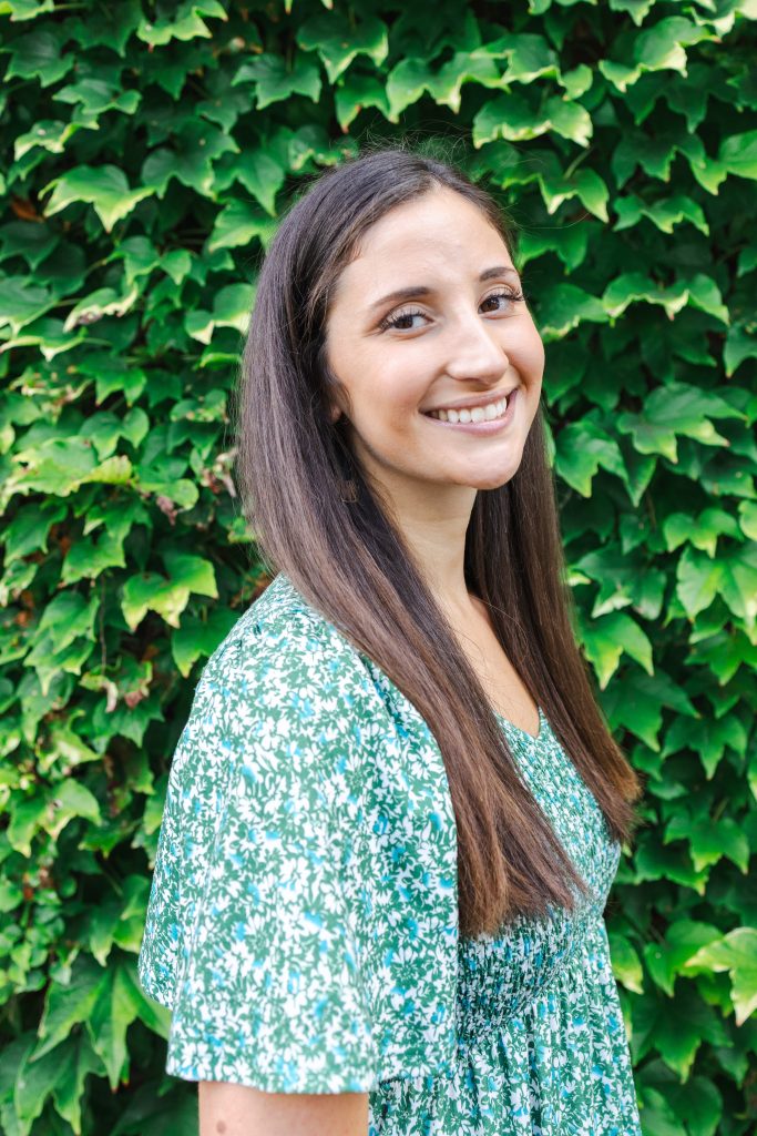 Elaine Weiss Headshot