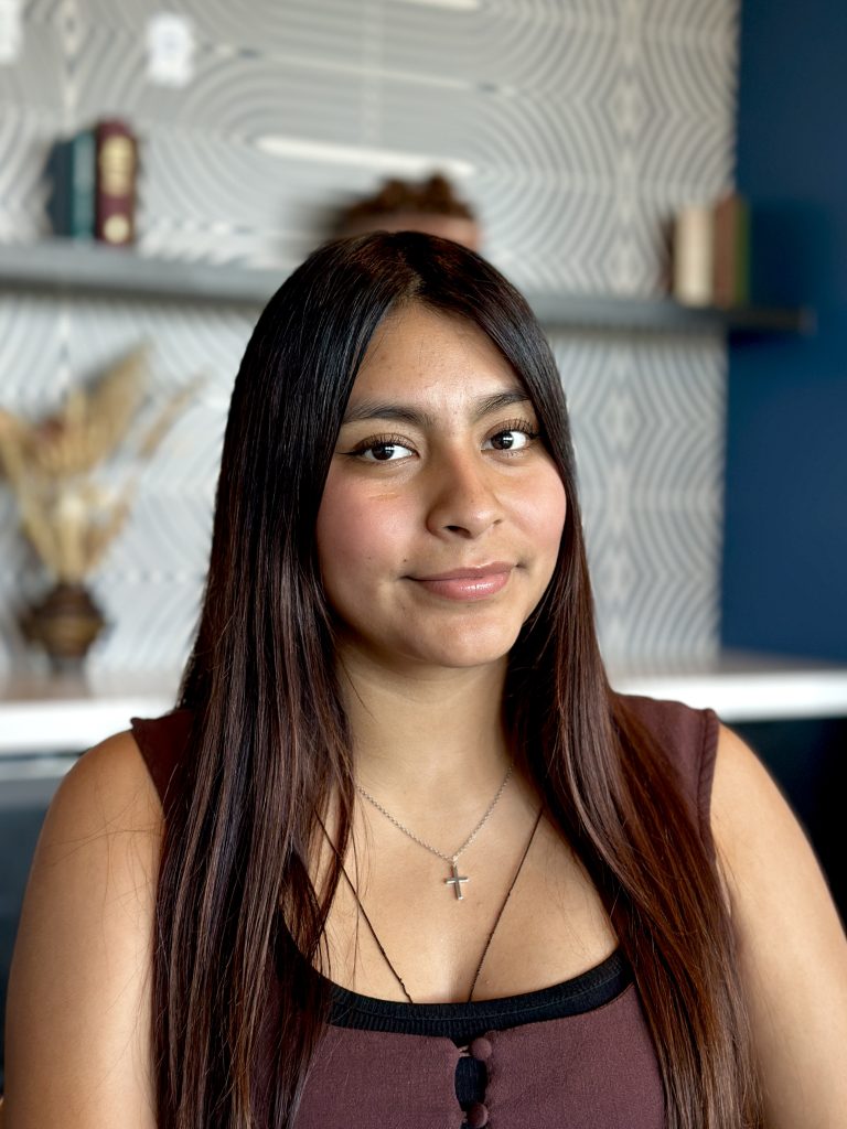 Heidi Hernandez Headshot
