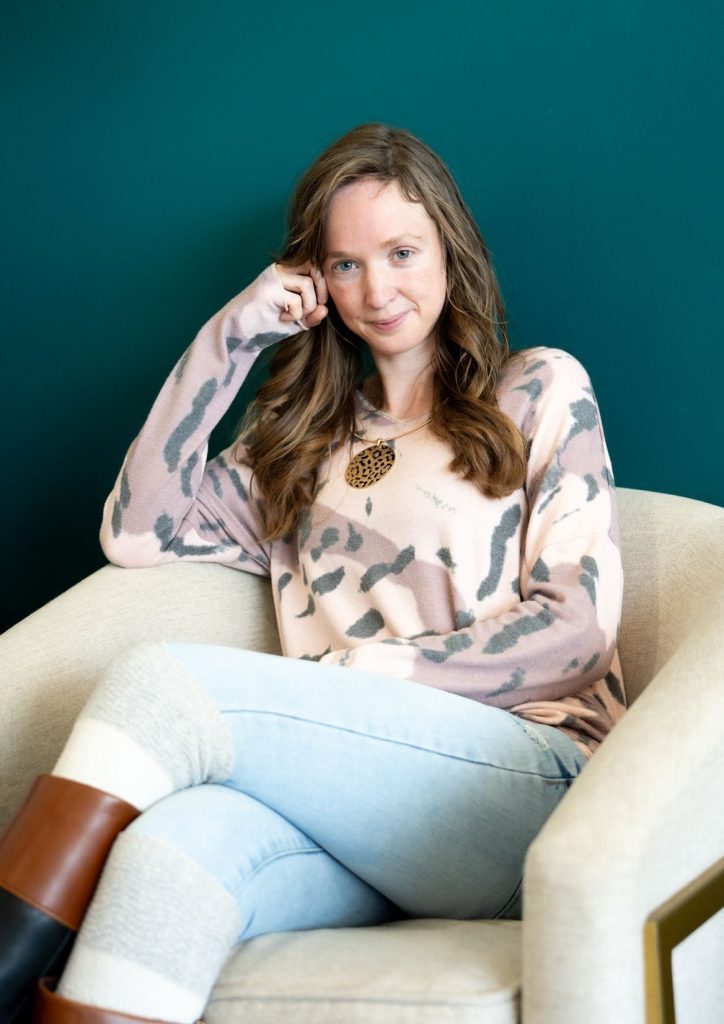 Melanie Van Billiard Headshot