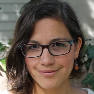 Alexandra Dziedzic Headshot