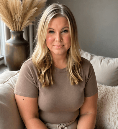 Ashley Solberg Headshot