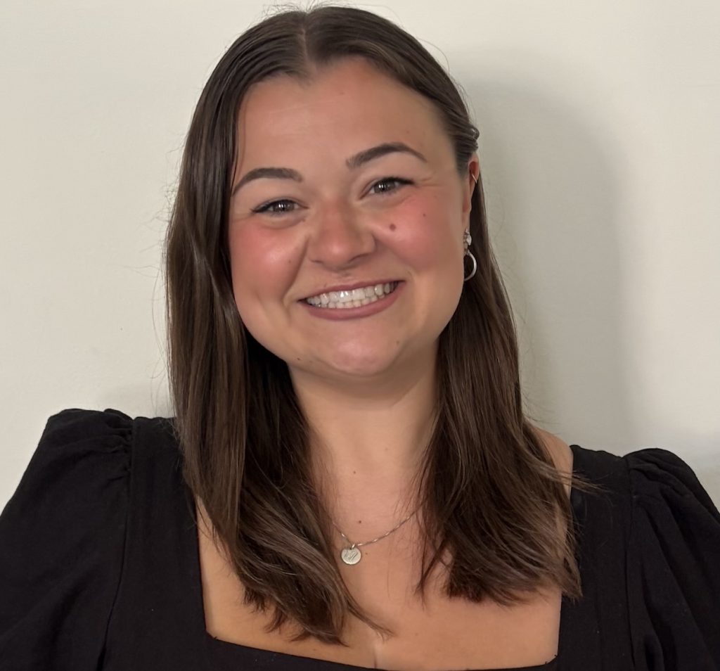 Annie Spielberger Headshot