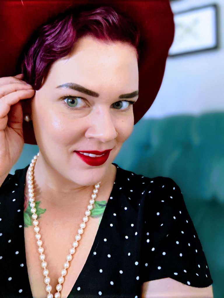 Chelsea Armstrong Headshot