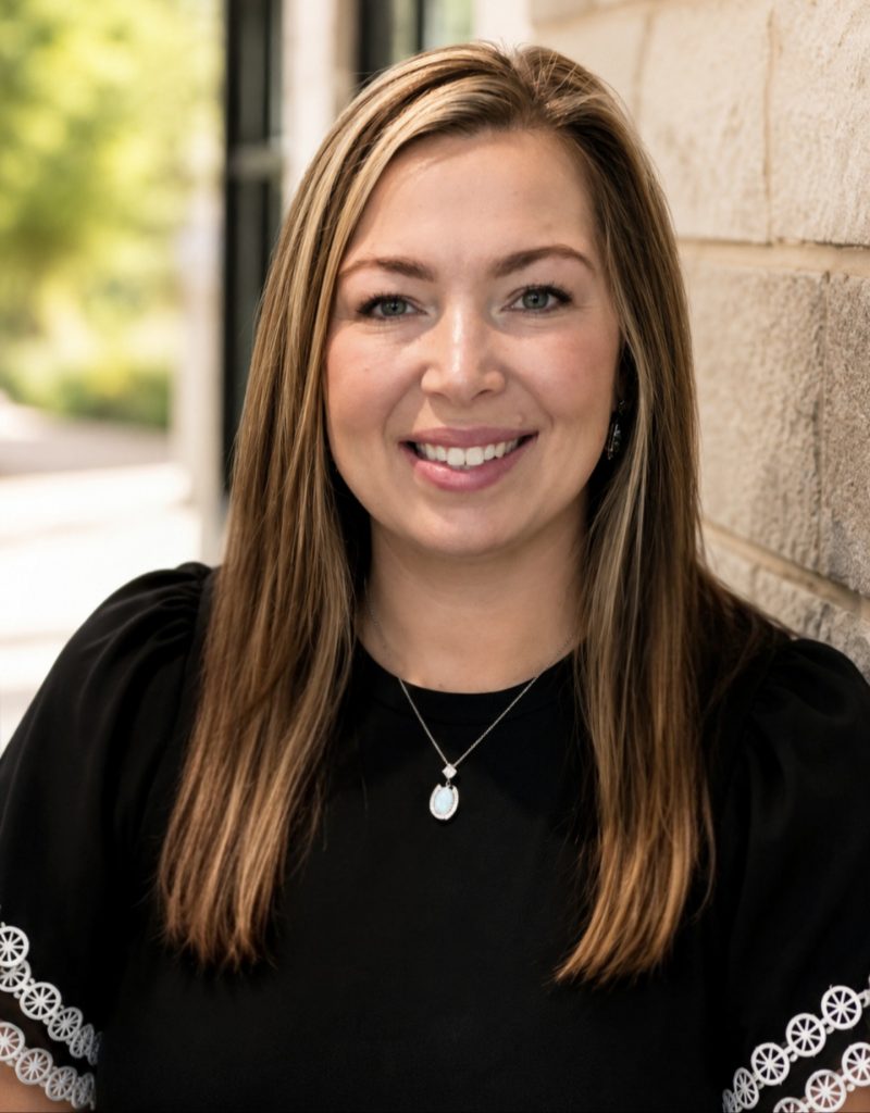 Amber Mouton Headshot