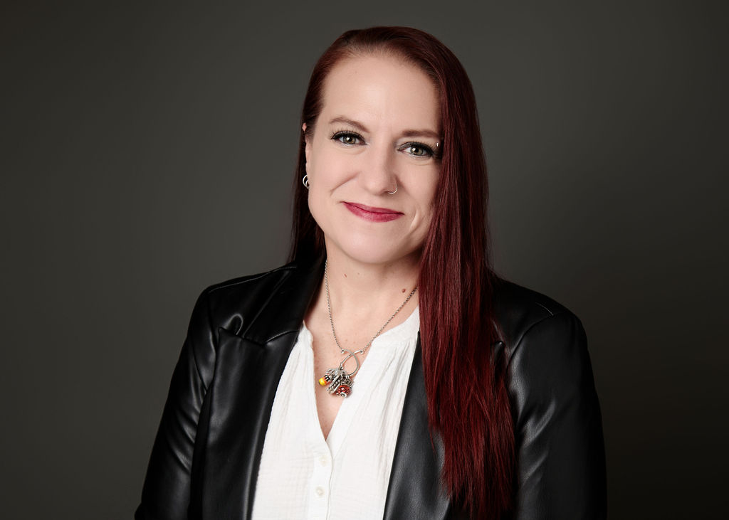 Dondee Swart Headshot