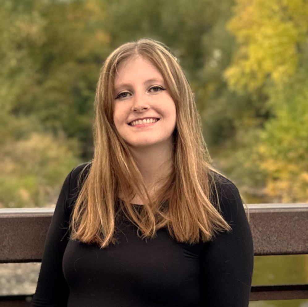 Krissy Schultz Headshot