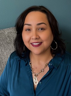 Veronica Farrar Headshot