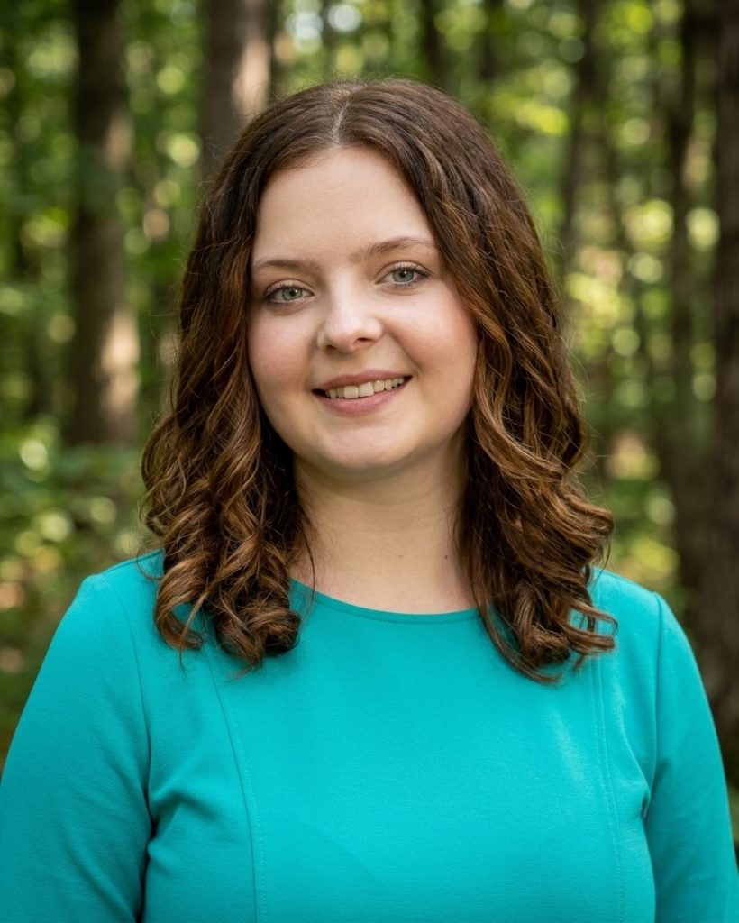 Shelby Turner Headshot