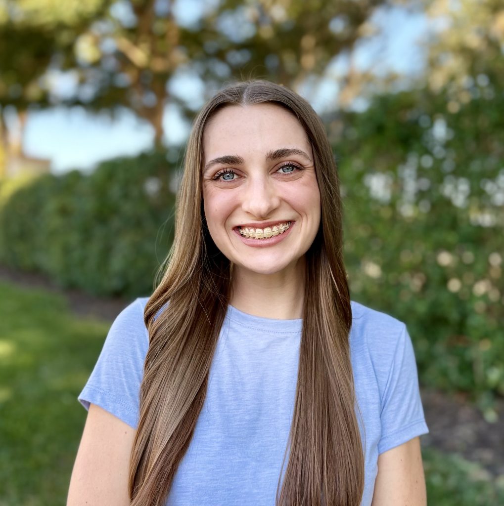 Lindsay Issa Headshot