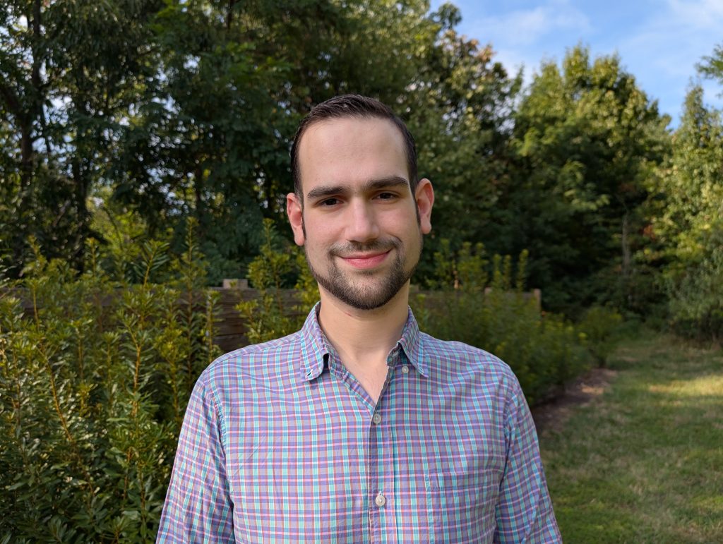 Gonzalo Guerra Headshot