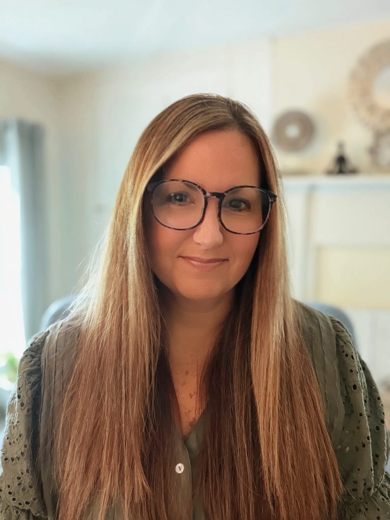 Kimberly Goodrich Headshot