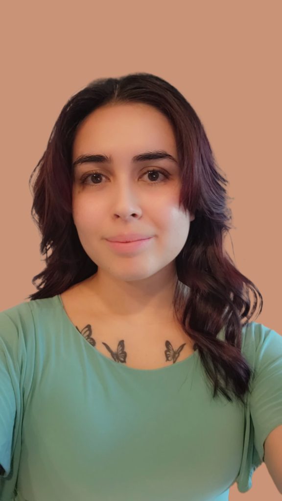 Carina Punsal Headshot