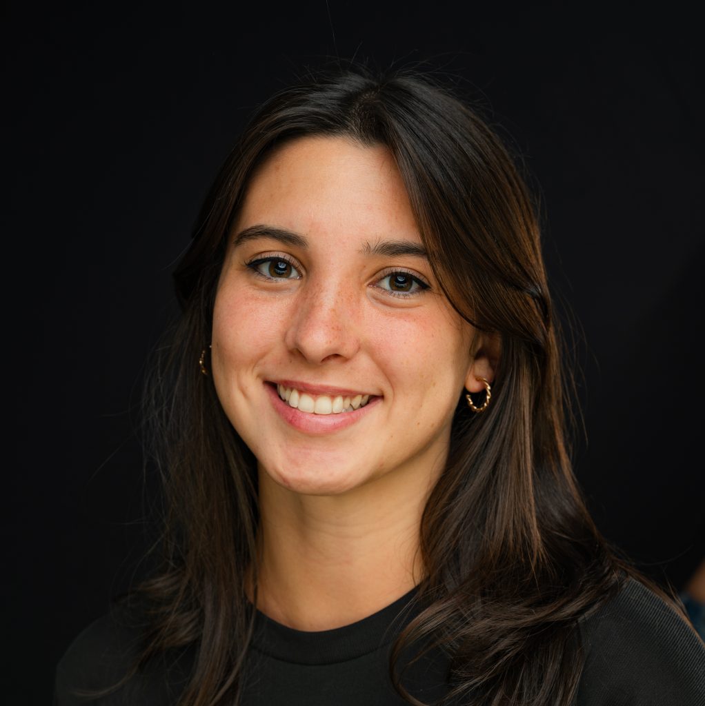 Marisa Delong Headshot