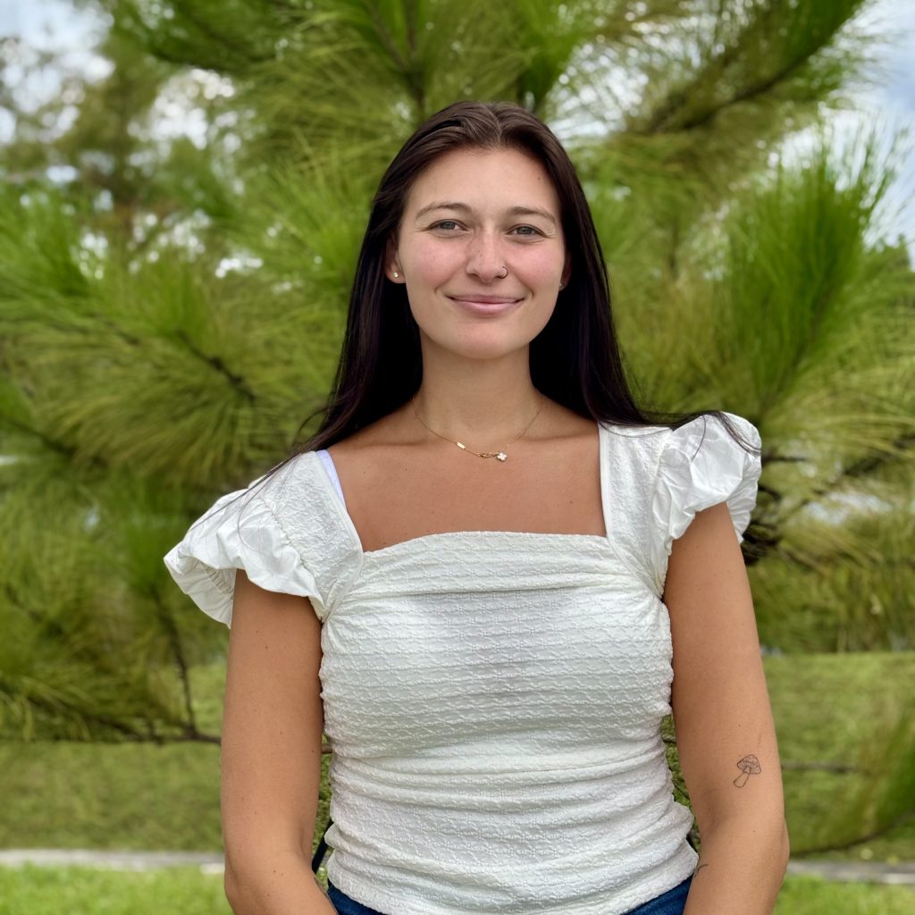 Brenley Avila Headshot