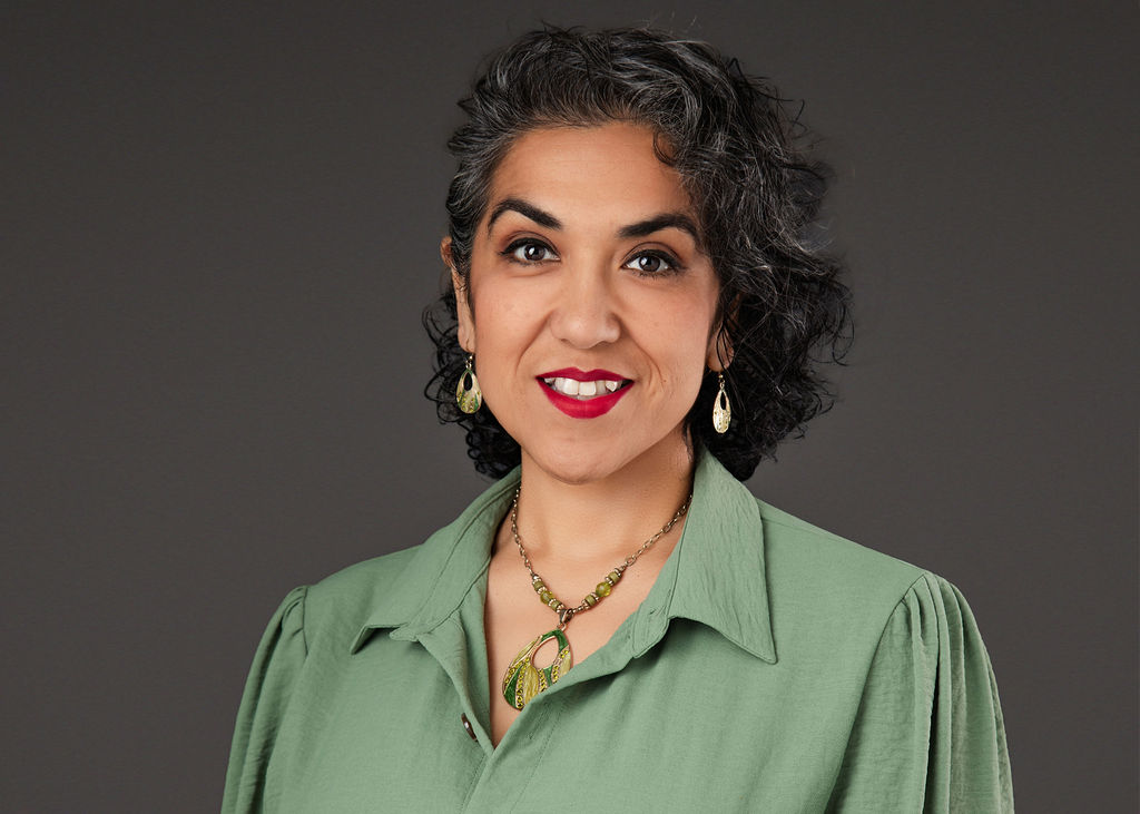 Stephanie Fernandez-DeGroat Headshot