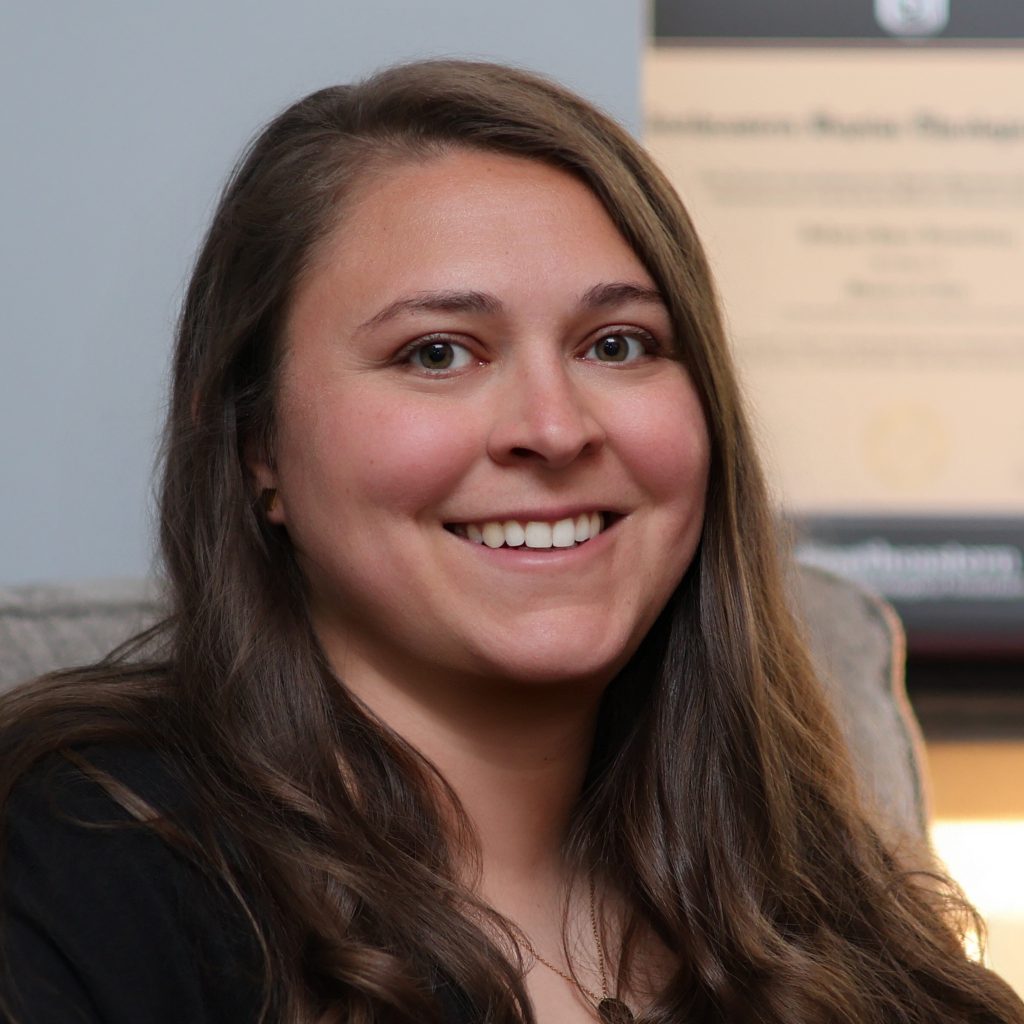 JoLynn Hennerberg Headshot