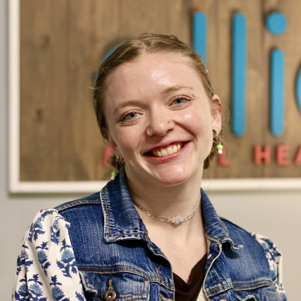 Mackenzie Carpenter Headshot