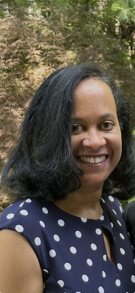 Jocelyn Jones Headshot