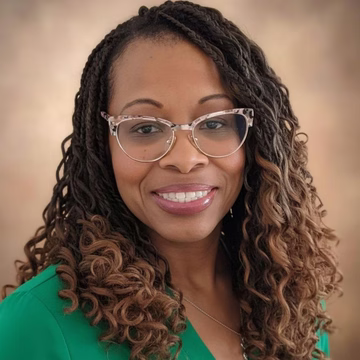 Minyon Palmer Headshot