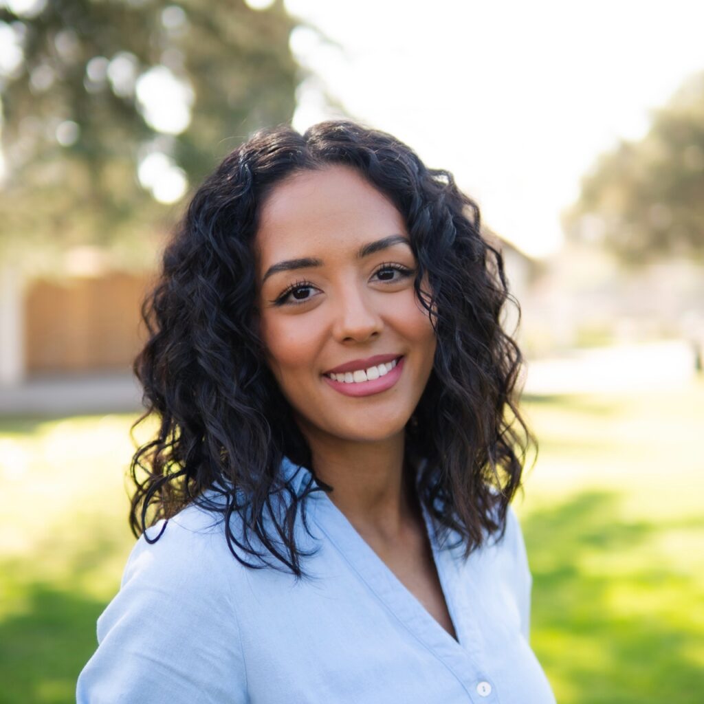 Lorene DeAtley Headshot