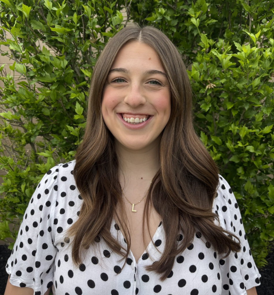 Lauren Ertz Headshot