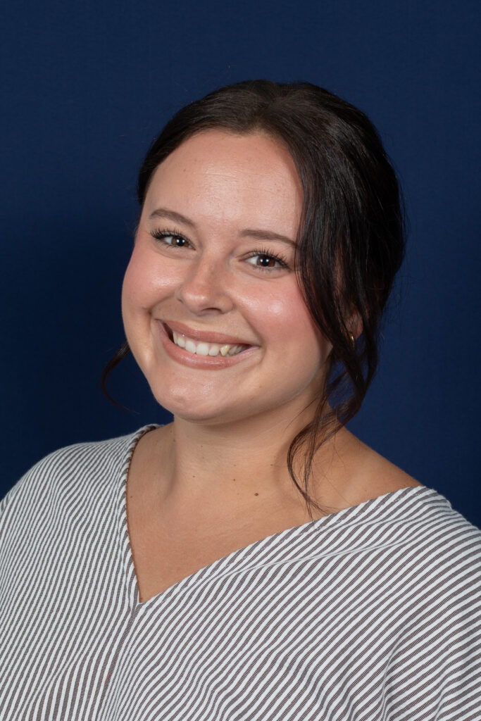Janie Guill Headshot