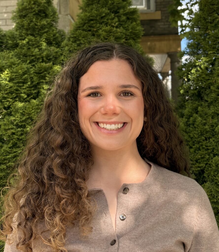 Megan Bremer Headshot
