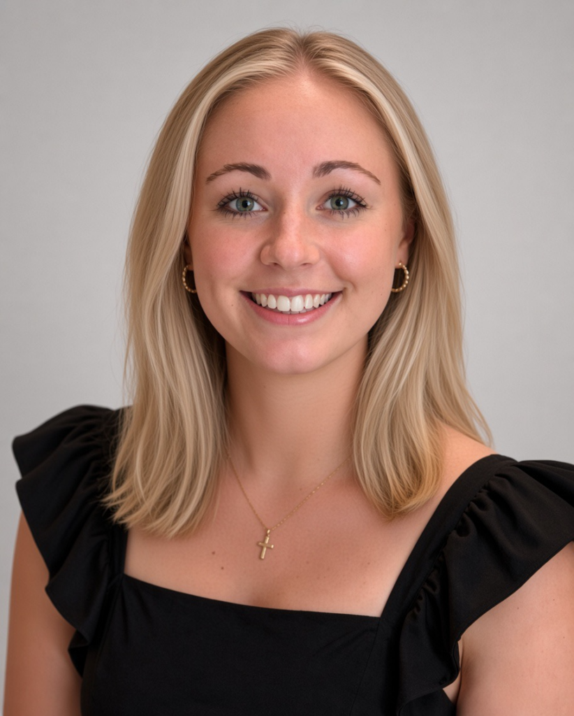 Olivia Mehmken Headshot