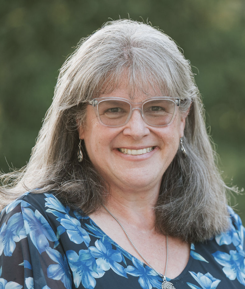 Debra Madera Headshot