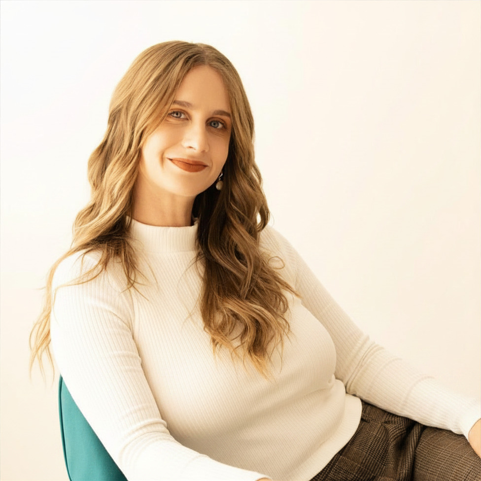 Kristin Price Headshot