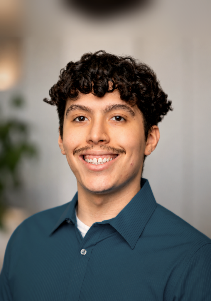 Samuel Cruz Headshot