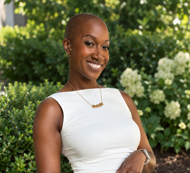 Danielle Moore Headshot