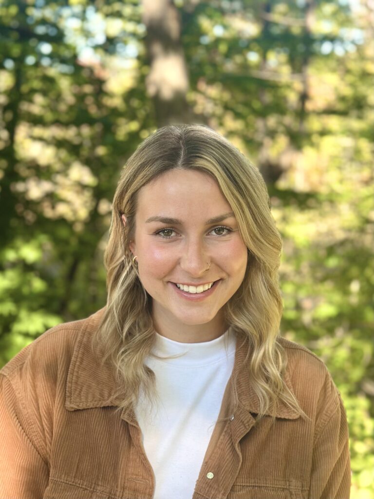 Madison Schultz Headshot