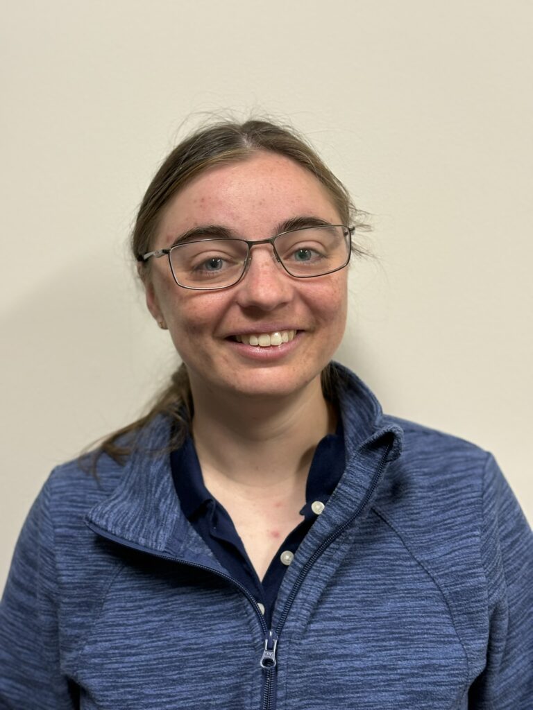 Nicole Senft Headshot