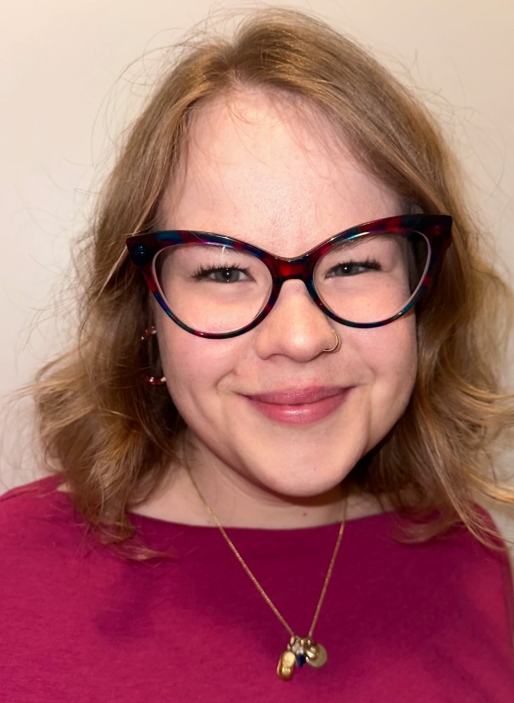 Chloe Wheeler Headshot